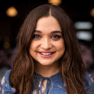 Meet your Posher, Courtni